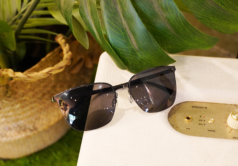 SUPER IDOL | 風度翩翩長方框太陽眼鏡 | 紳士黑