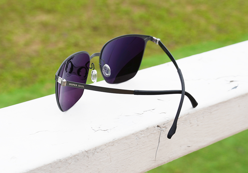 SUPER IDOL | 風度翩翩長方框太陽眼鏡 | 磨砂黑