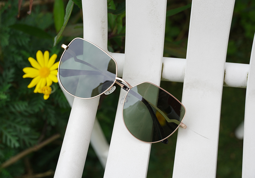 SUPER IDOL | 都市品味多邊框太陽眼鏡 | 典雅金