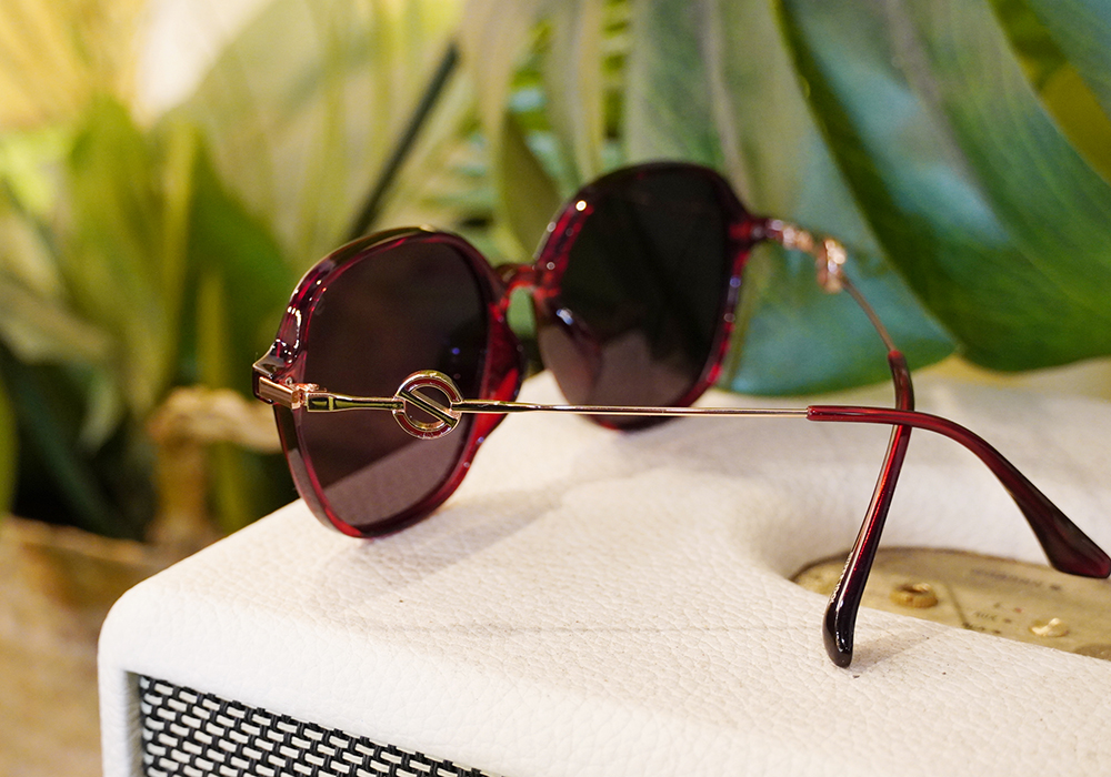 SUPER IDOL | 勢如流星方框太陽眼鏡 | 至尊紅