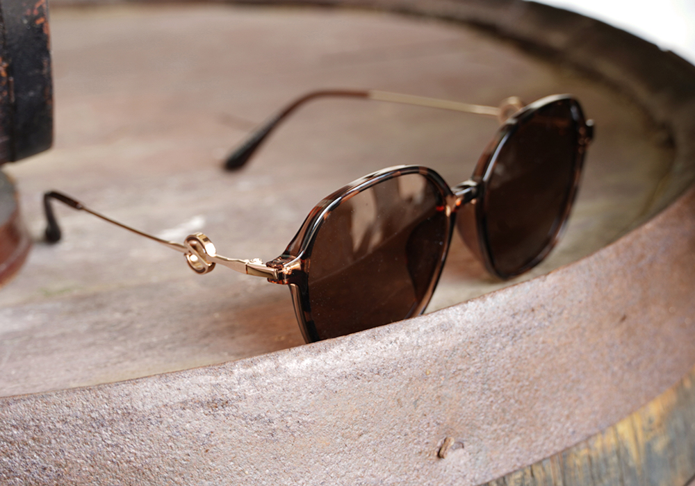 SUPER IDOL | 勢如流星方框太陽眼鏡 | 復古豹紋