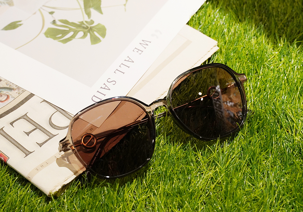 SUPER IDOL | 勢如流星方框太陽眼鏡 | 靡夜棕