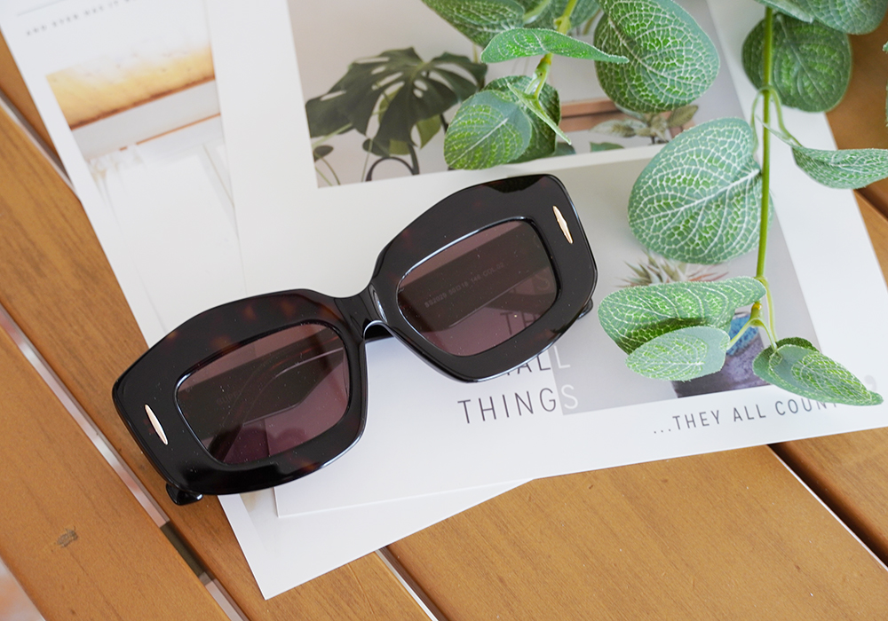 SUPER IDOL | 流行韓風長方框太陽眼鏡 | 時髦玳瑁