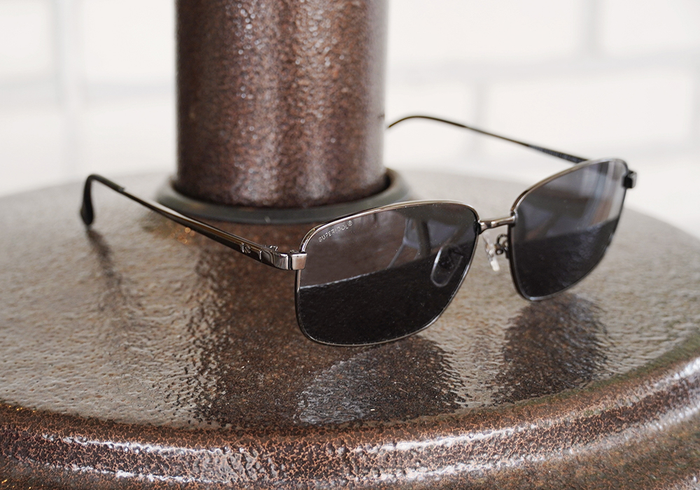 SUPER IDOL | 黑夜暗號長方框太陽眼鏡 | 晶透黑