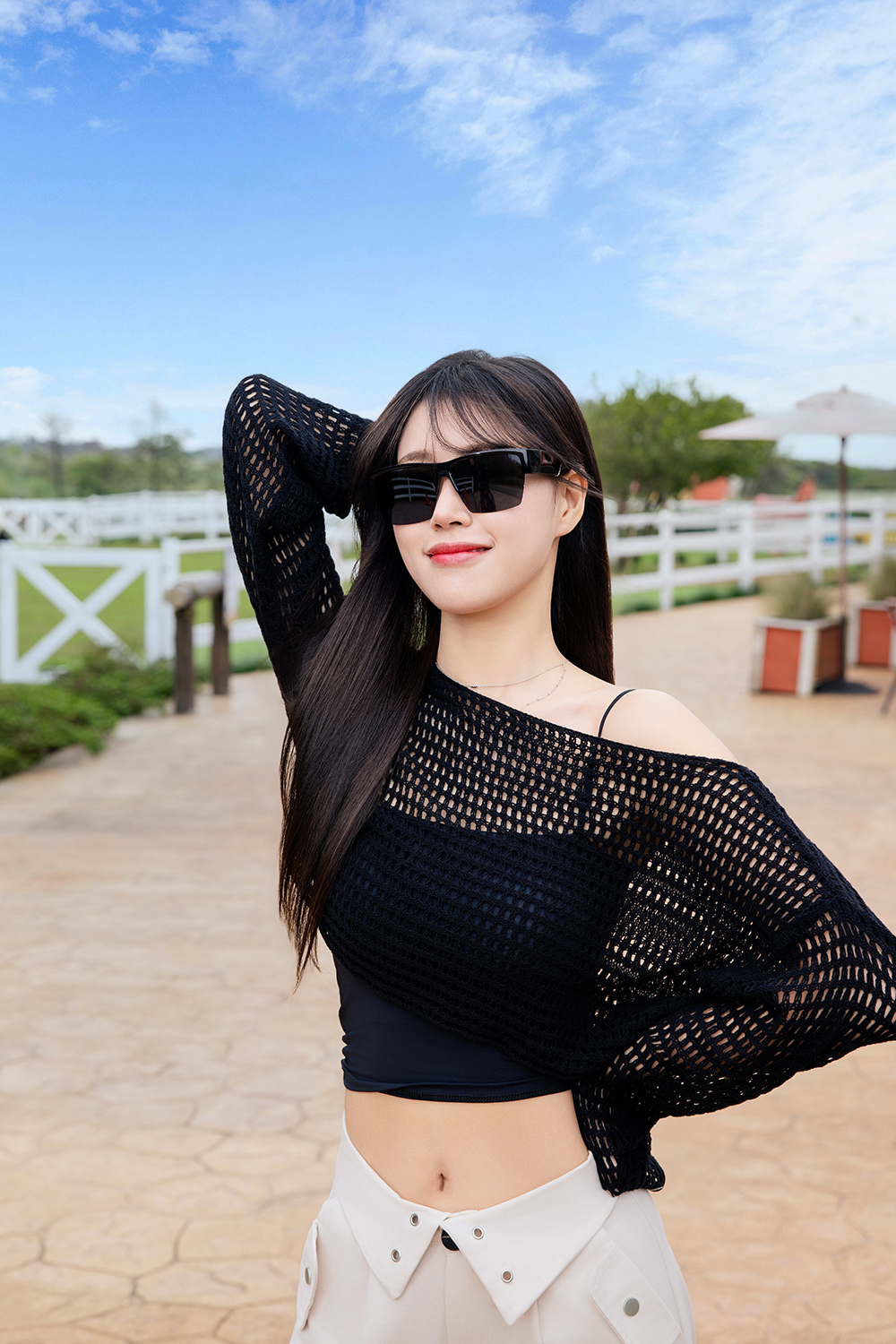 SUPER IDOL | 套鏡 |  潮流魅力方框太陽眼鏡 | 非凡黑