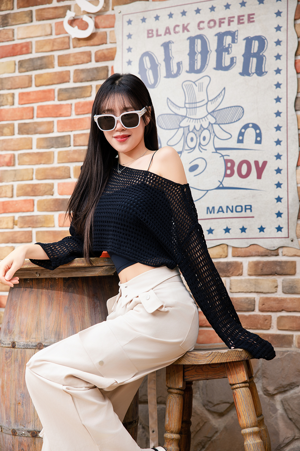 SUPER IDOL | 活力元氣長方框太陽眼鏡 | 時尚白