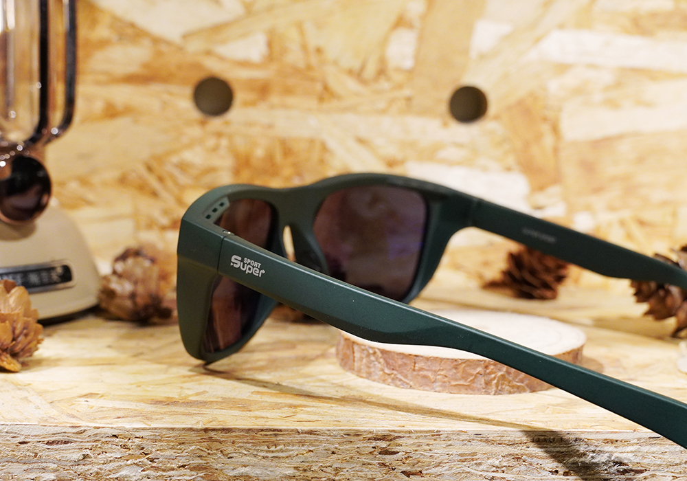 SUPER SPORT | 追夢飛行員方框運動太陽眼鏡 | 沉穩綠