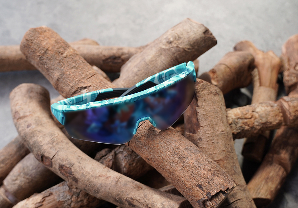 SUPER SPORT | 無所畏懼護眼框太陽眼鏡 | 流體藍