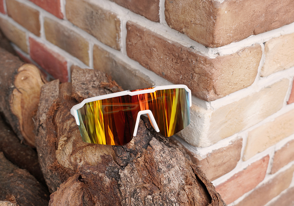 SUPER SPORT | 寒川冰影護眼框太陽眼鏡 | 白橙流光