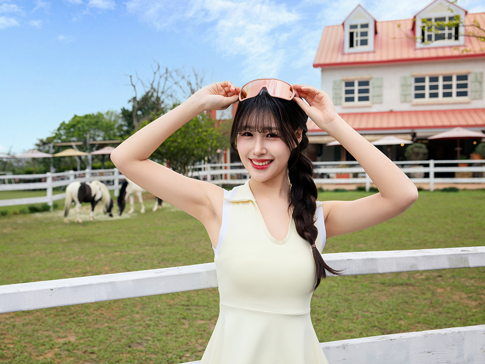 SUPER SPORT | 神秘北極圈護眼框太陽眼鏡 | 甜美粉