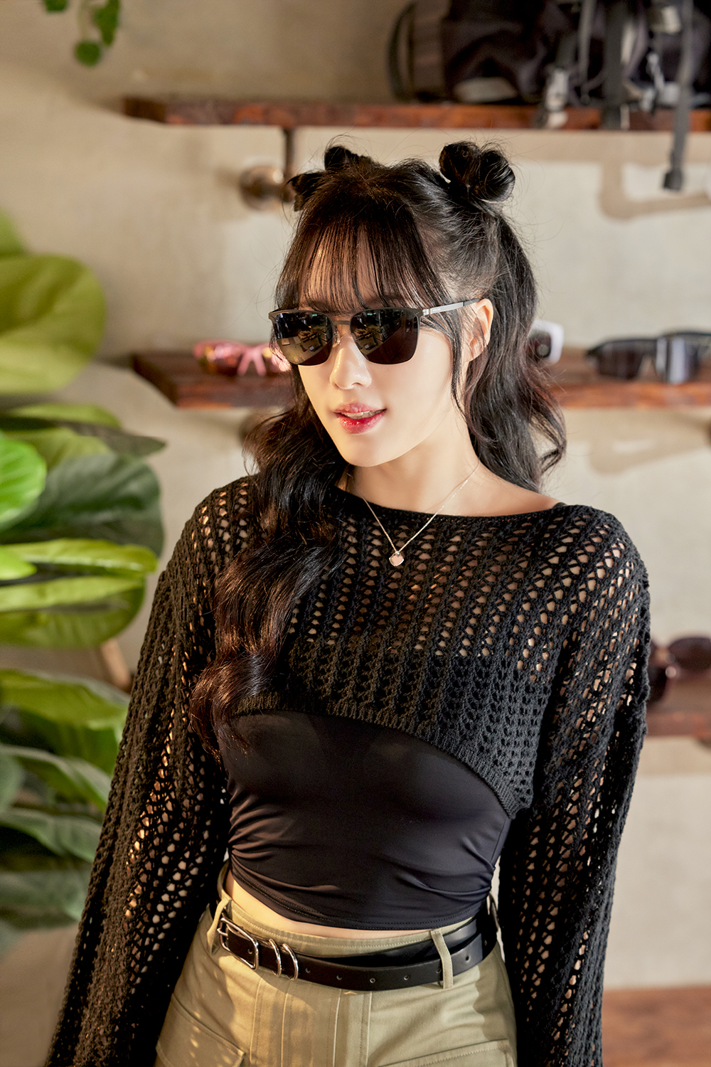 SUPER IDOL | 風度翩翩長方框太陽眼鏡 | 磨砂黑