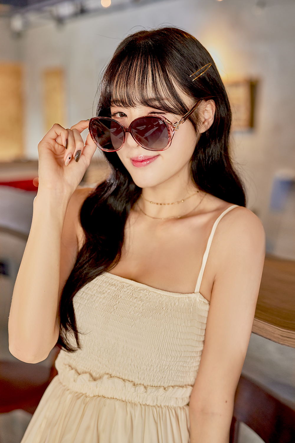 SUPER IDOL | 別緻小花方框太陽眼鏡 | 柔媚紅  