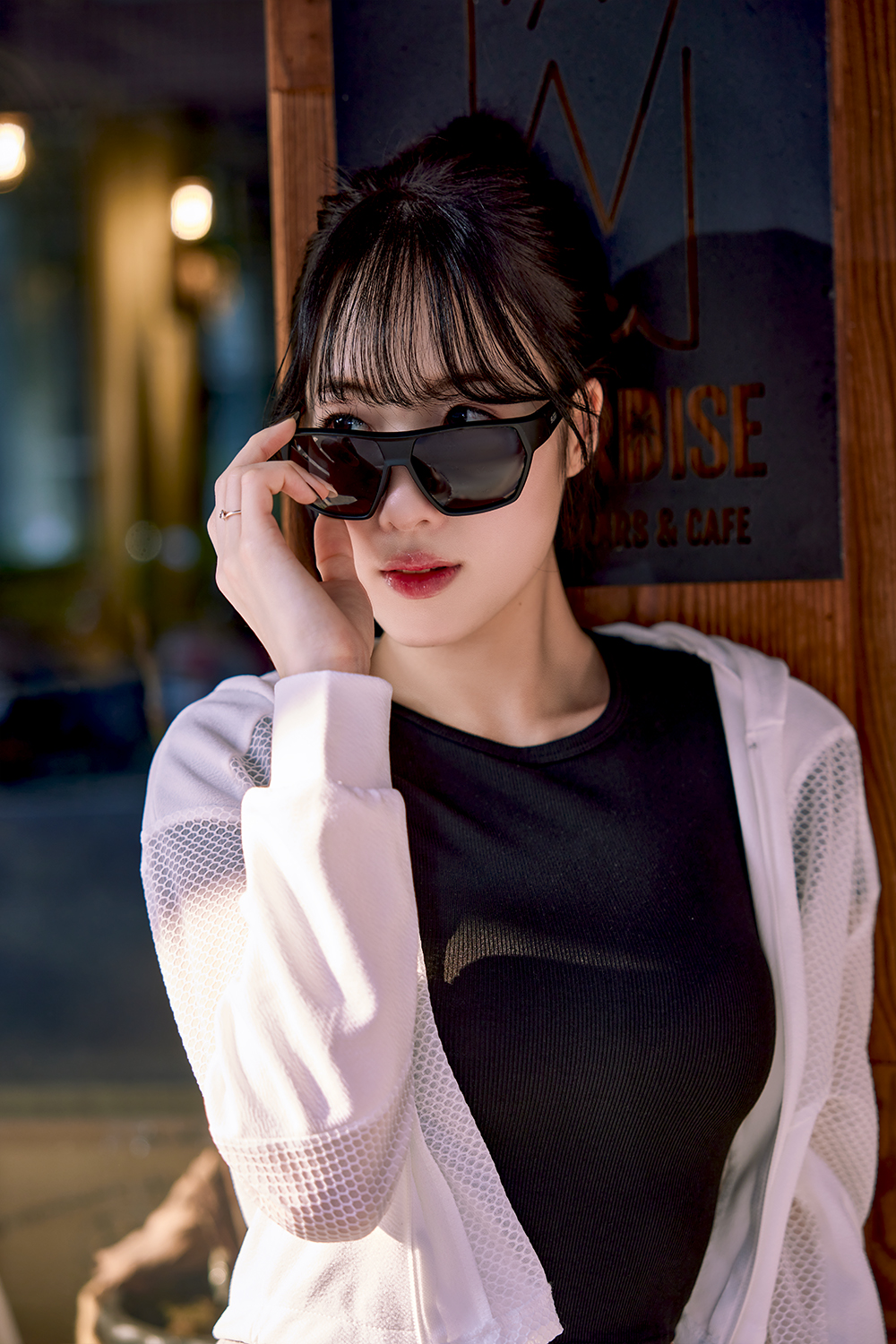 SUPER SPORT | 自由風範方框運動太陽眼鏡 | 黑魅紅影