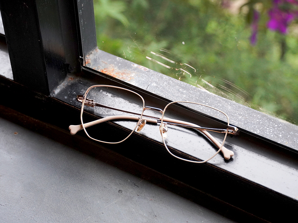 K-DESIGN動物聯萌 | 犬系選品小配飾 大方框眼鏡 | 奶霧咖