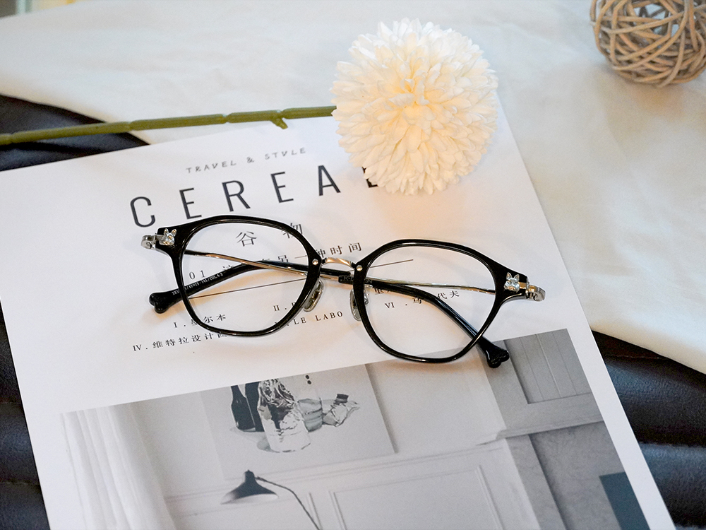 K-DESIGN動物聯萌 | 萌兔物語 多邊框眼鏡 | 輕盈黑