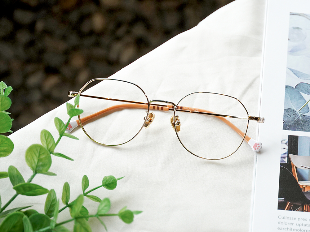 K-DESIGN動物聯萌 | 輕盈貓步 多邊框眼鏡 | 橙花金