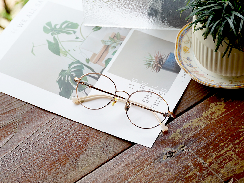 K-DESIGN動物聯萌 | 金毛小跟班 圓框眼鏡 | 柔和金