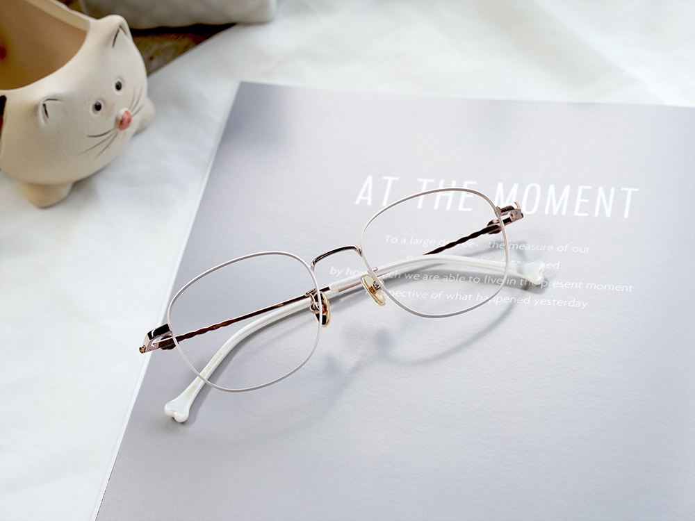 K-DESIGN動物聯萌 | 優雅小貴賓 多邊框眼鏡 | 雲朵粉