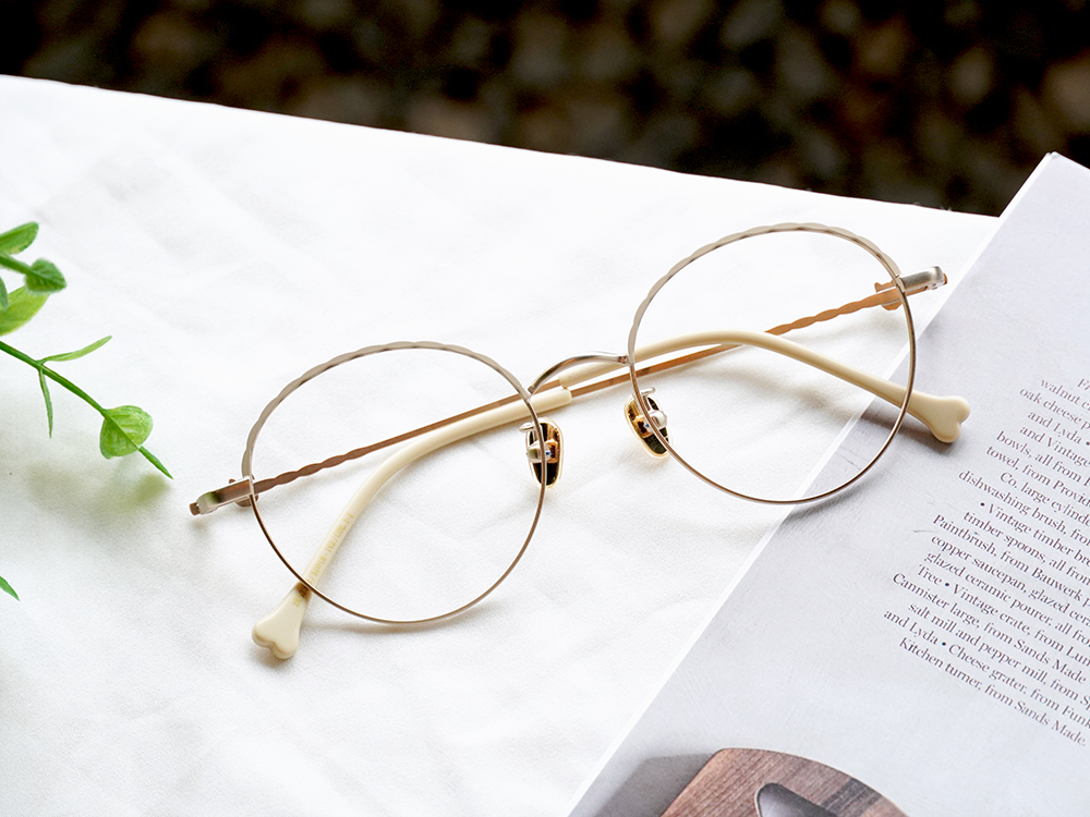 K-DESIGN動物聯萌 | 雲朵草泥馬 圓框眼鏡 | 微光金