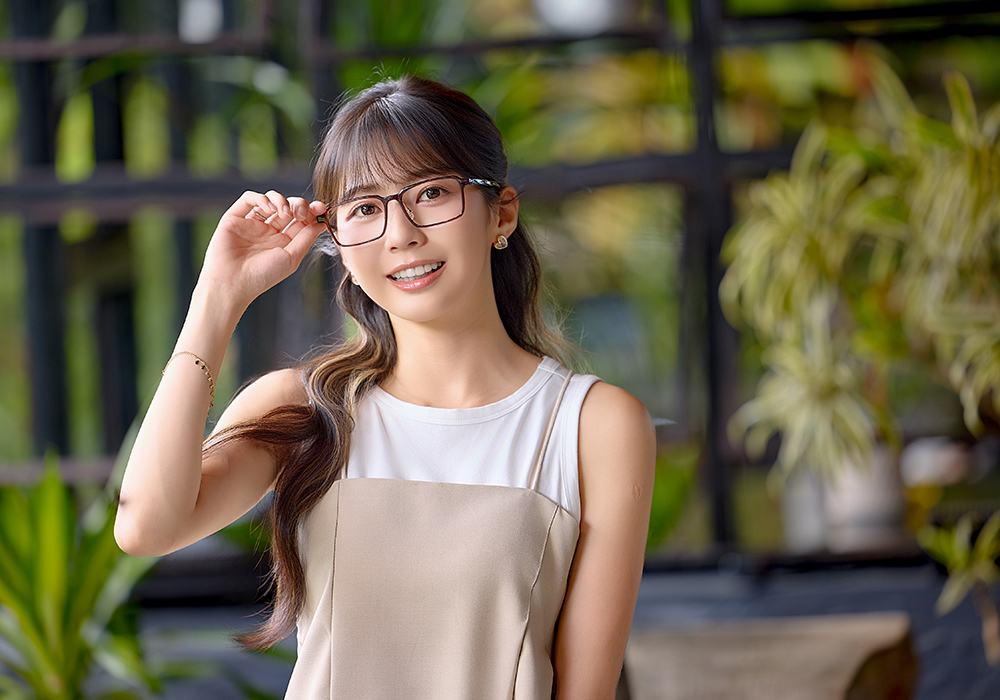 K-DESIGN動物聯萌 | DOOOOG 長方框眼鏡 | 透紅棕