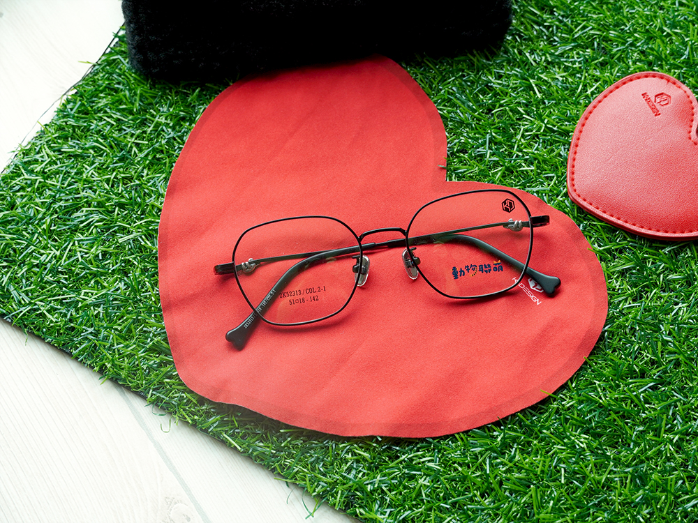 K-DESIGN動物聯萌 | 軟萌無尾熊 多邊框眼鏡 | 煙光黑