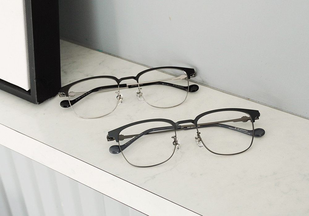 三麗鷗夢幻隊▪︎酷企鵝｜冷酷小招牌 眉框眼鏡｜墨潮黑