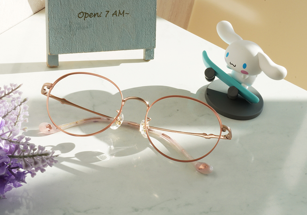 三麗鷗夢幻隊▪︎大耳狗｜肉桂捲小尾巴 圓框眼鏡｜奶霧粉金