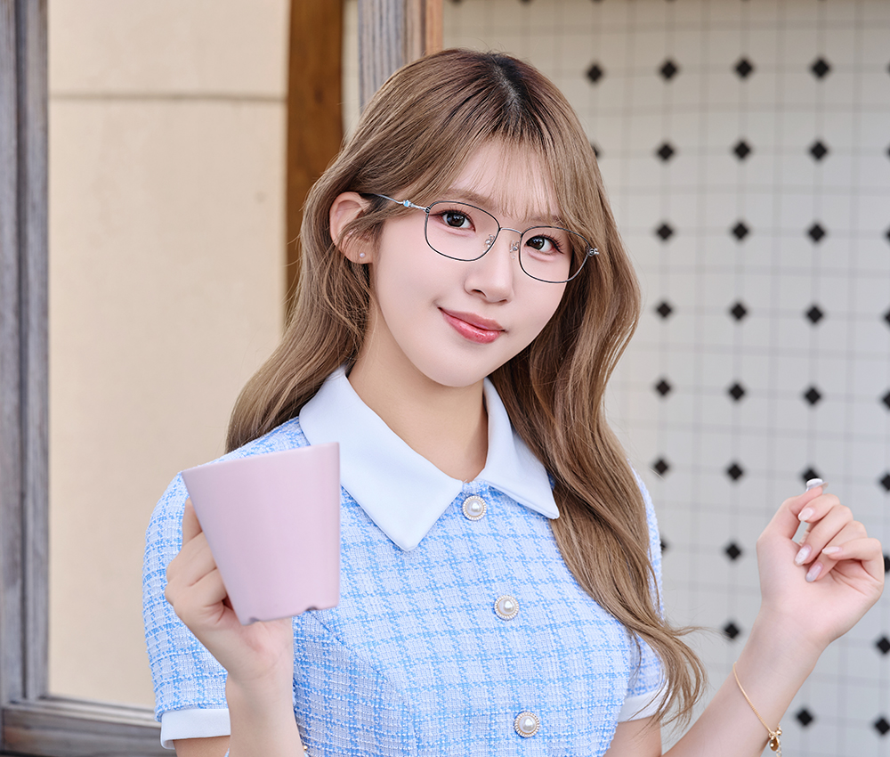 三麗鷗夢幻隊▪︎漢頓｜療癒午睡 長方框眼鏡｜亮槍色