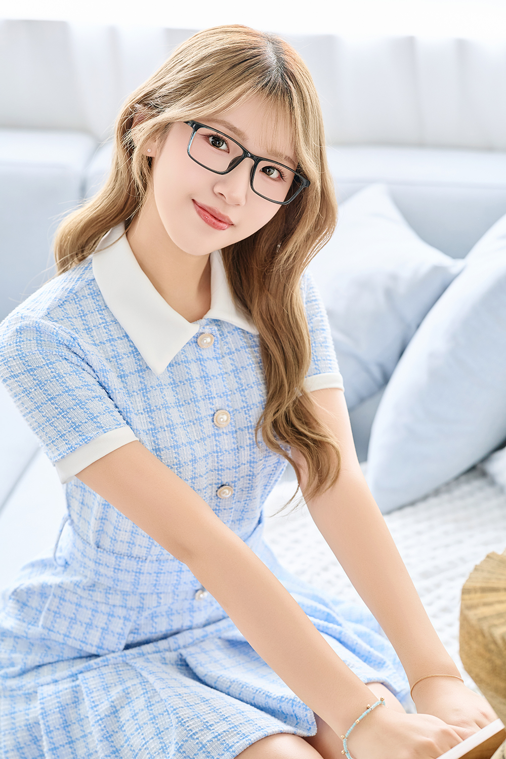 三麗鷗夢幻隊▪︎漢頓｜呆萌出拳 長方框眼鏡｜湖水藍