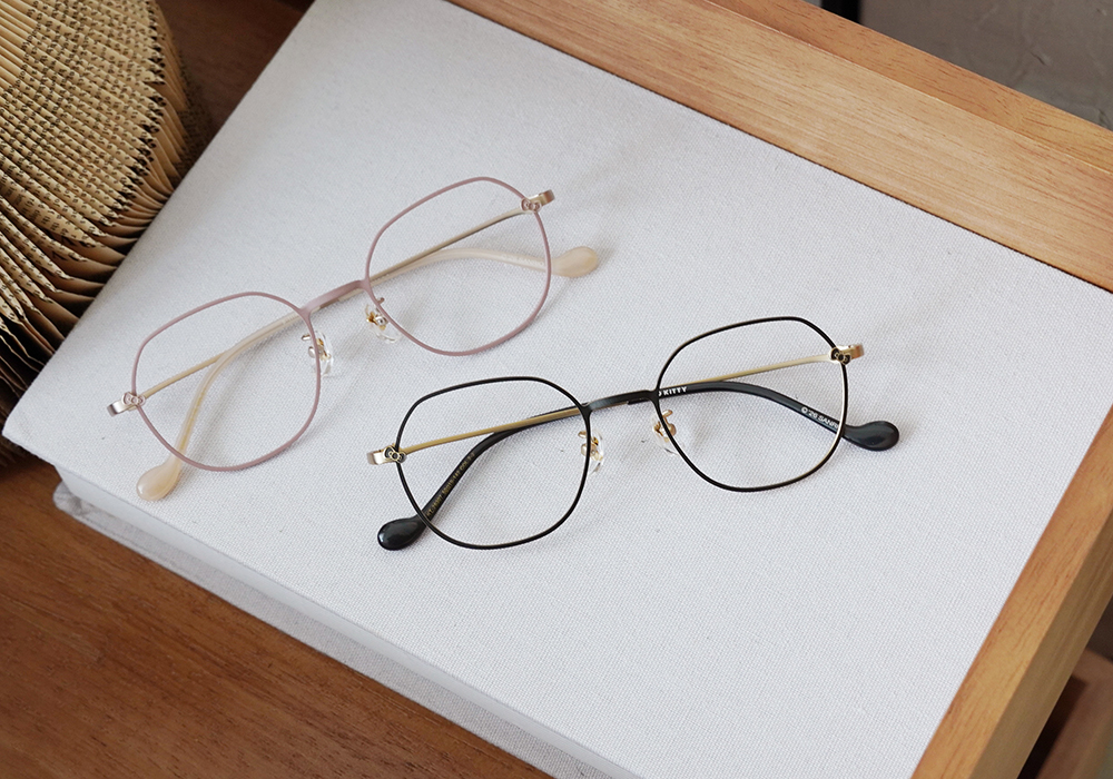 三麗鷗夢幻隊▪︎HELLO KITTY｜蘋果樂園 多邊框眼鏡｜薄霧粉