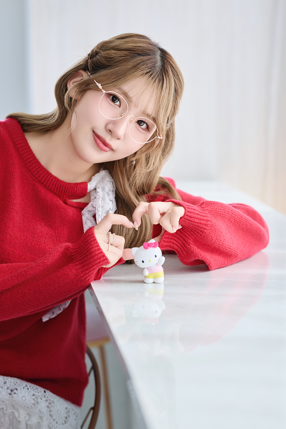 三麗鷗夢幻隊▪︎HELLO KITTY｜柔光綻放 圓框眼鏡｜清甜粉