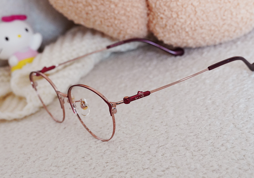 三麗鷗夢幻隊▪︎HELLO KITTY｜浪漫絮語 眉框眼鏡｜深邃紅