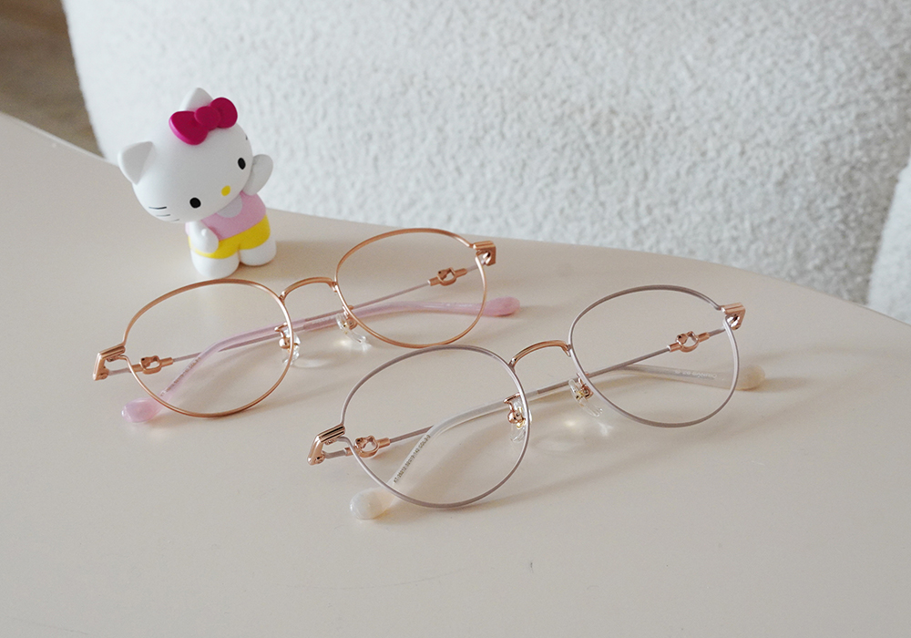 三麗鷗夢幻隊▪︎HELLO KITTY｜心動簍空樣 圓框眼鏡｜迷霧粉